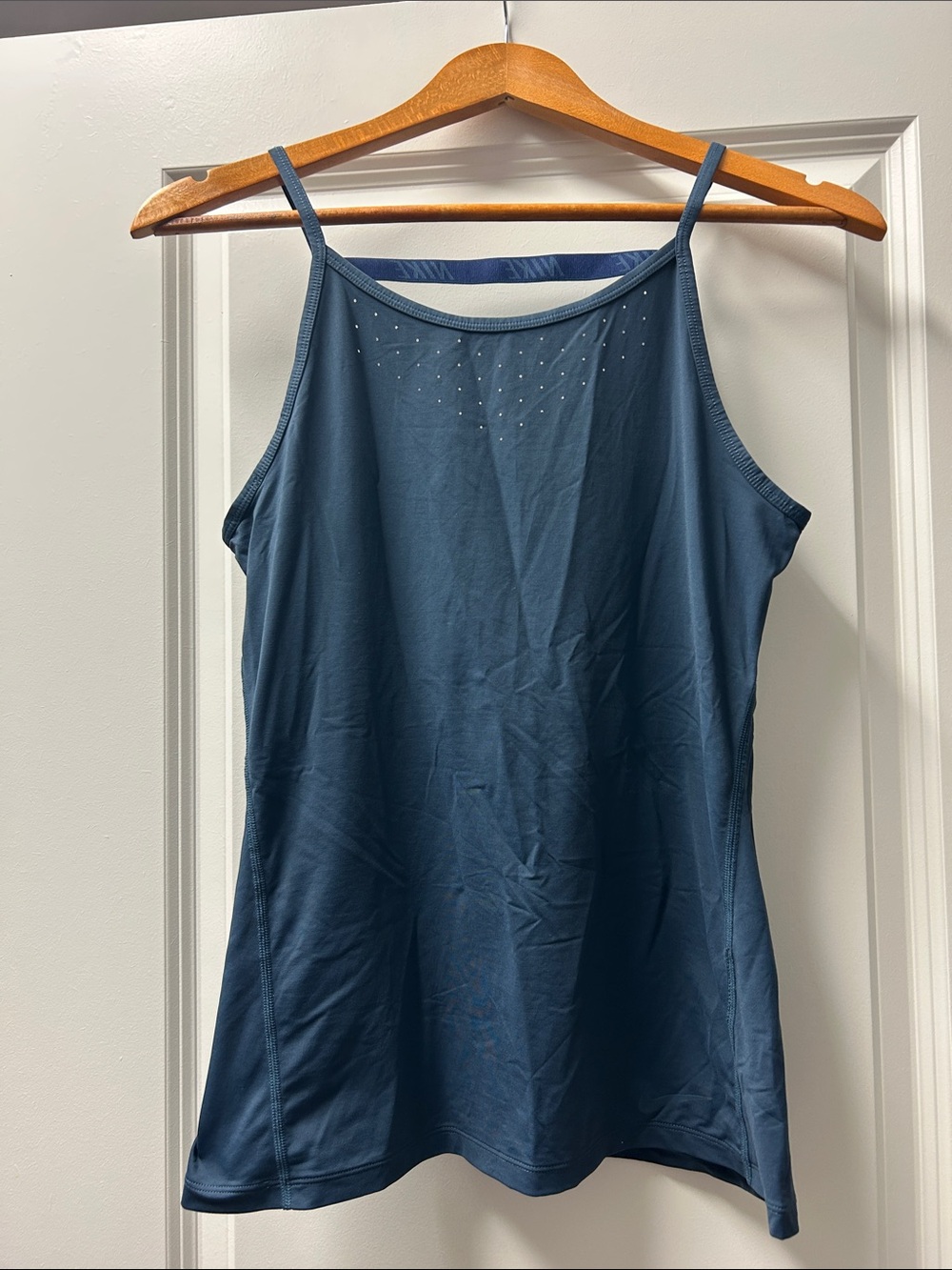 Nike open-back tank S